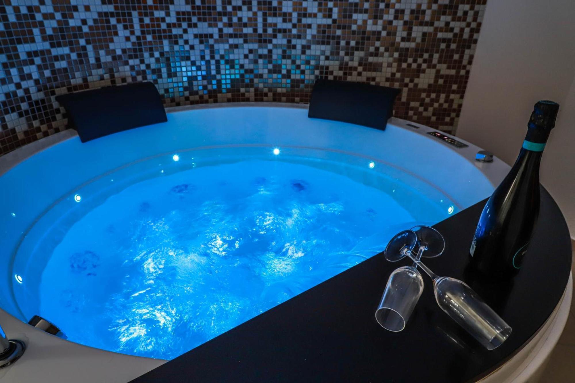 Eg Apartments - Forio D'Ischia エクステリア 写真